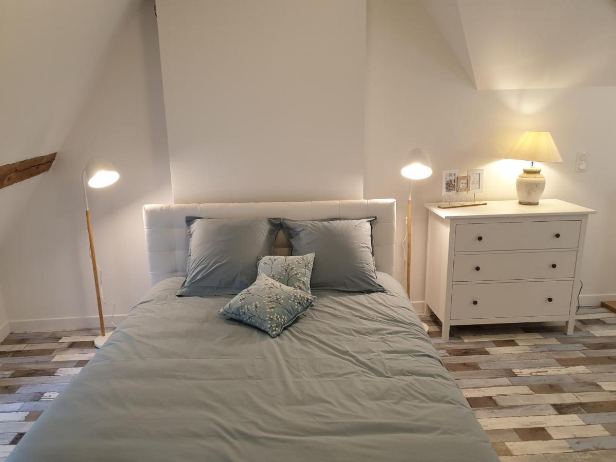 Un Petit Coin De Cathedrale Apartment Beauvais Ngoại thất bức ảnh