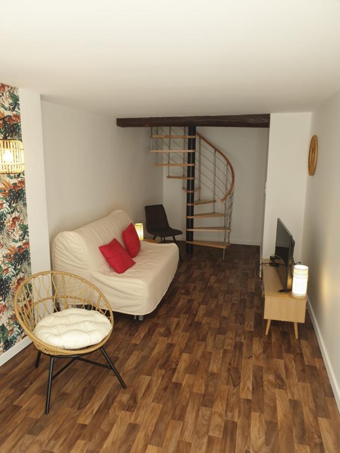 Un Petit Coin De Cathedrale Apartment Beauvais Ngoại thất bức ảnh